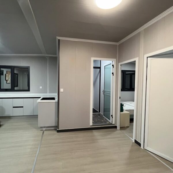 Casa Contenitore Espandibile 20ft/40ft – Prefabbricata, Moderna, Personalizzabile, Ideale per Vita Off-Grid e Spazi di Lavoro - immagine 4