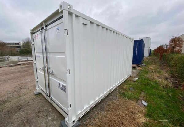 Contenitore 15 Piedi LC 15' – Compatto, Robusto, 4,5 m, Impilabile