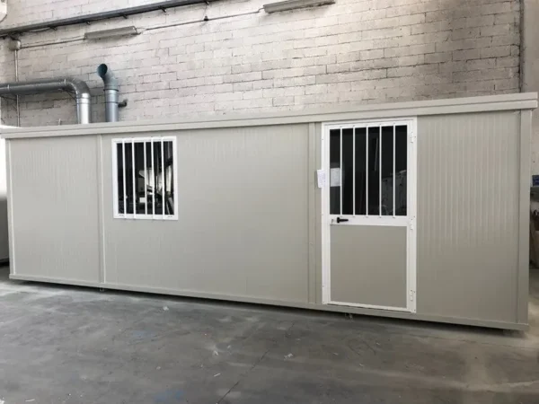 Box Prefabbricato 6 Metri con Bagno Centrale 🚿 – Spazi Modulari Personalizzabili | WC, Lavabo e Doccia